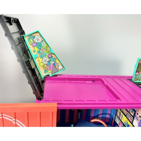 L.O.L. Surprise! Clubhouse Playset Doll and Furniture Accessories - Picture 11 of 14